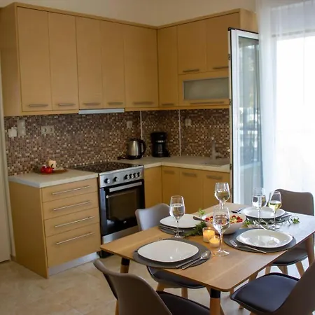 Maistro Suites With Pool, Matala Exteriér fotografie