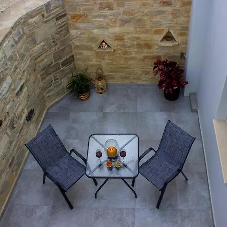 Maistro Suites With Pool, Matala Exteriér fotografie