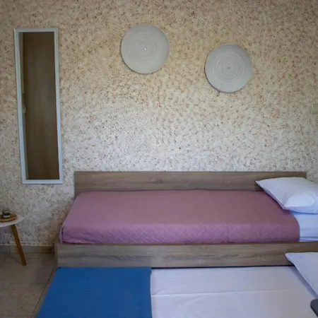 Maistro Suites With Pool, Matala Exteriér fotografie