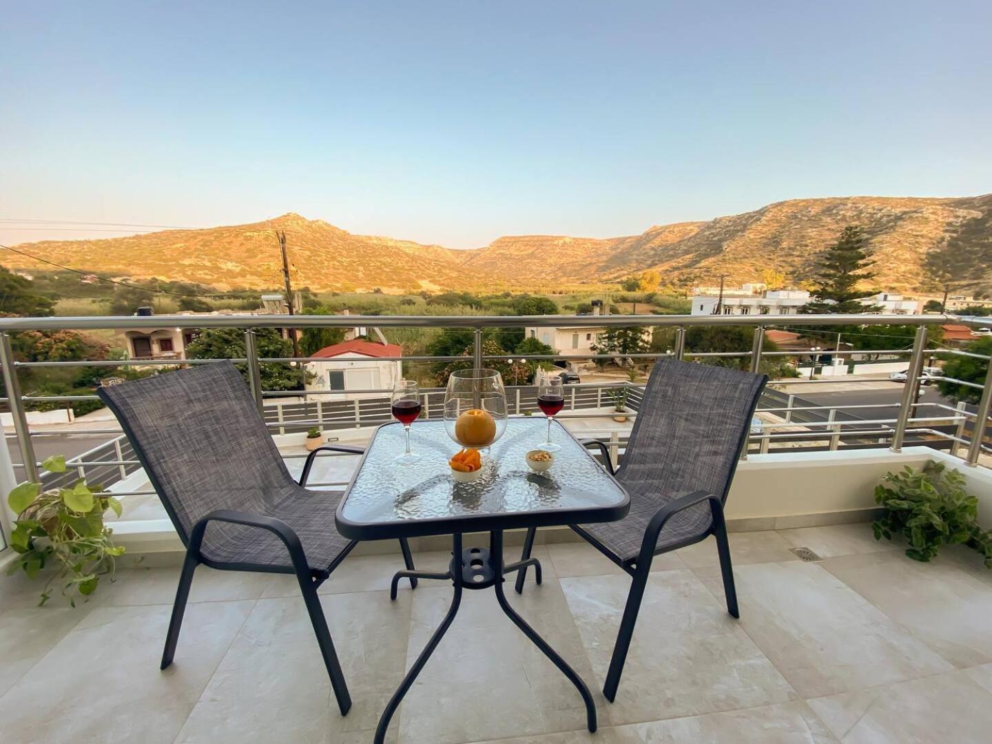 Maistro With Pool, Apartment Matala (Crete)
