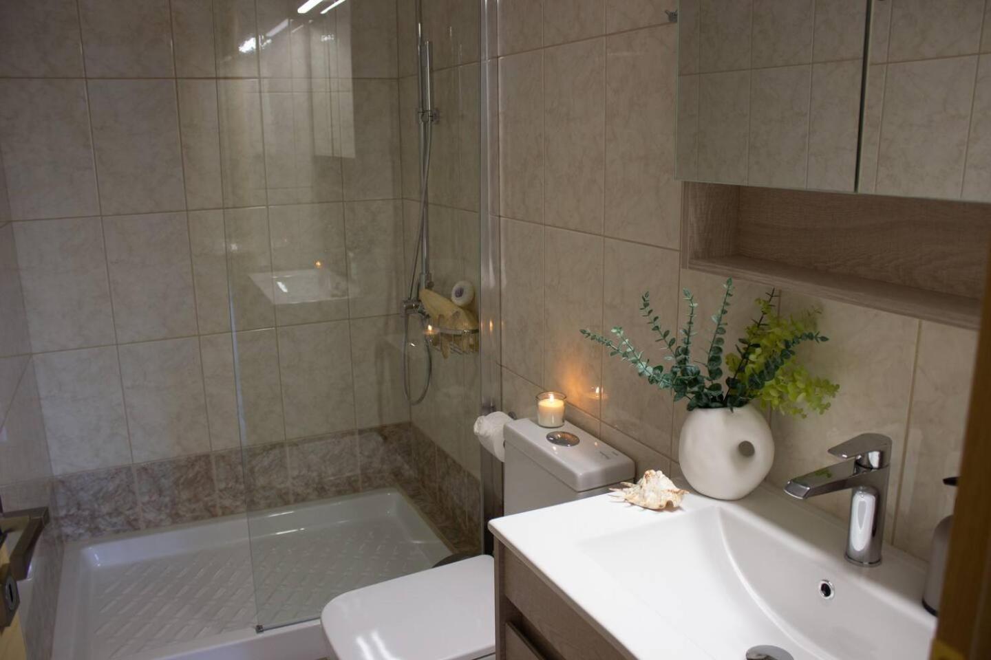 Maistro With Pool, Apartamento *